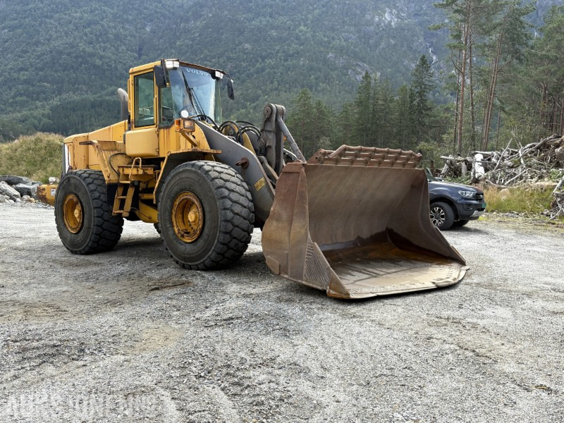 2003 Volvo L180E hjullaster - 14 179 motortimer - Cargadora de ruedas: foto 2 2003 Volvo L180E hjullaster - 14 179 motortimer - Cargadora de ruedas: foto 2