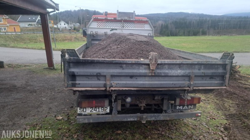 2004 MAN LE8.180 tippbil eu ok til 02.2026 - Camión volquete: foto 4 2004 MAN LE8.180 tippbil eu ok til 02.2026 - Camión volquete: foto 4