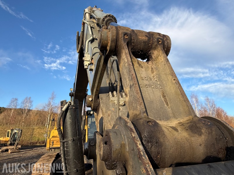 Excavadora 2006 Volvo EC 210B med Engcon EC20 tiltrotator, HK feste, pusseskuff og graveskuff: foto 16