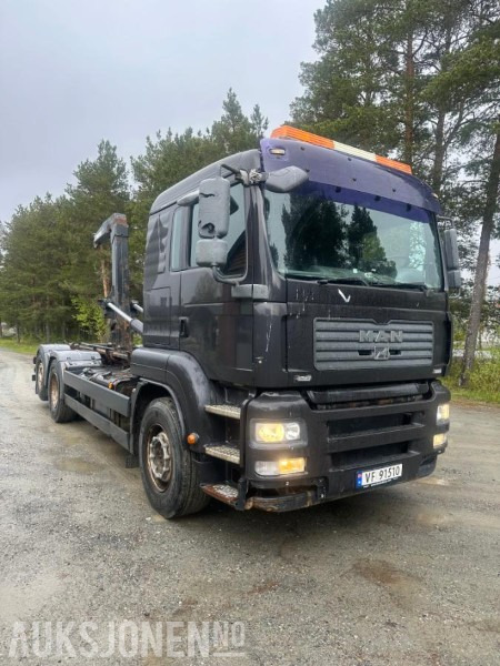 2007 MAN TGA 26.440 6X2-2 BL - Camión multibasculante: foto 3 2007 MAN TGA 26.440 6X2-2 BL - Camión multibasculante: foto 3