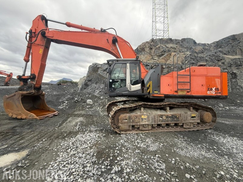 2008 Hitachi ZX670LCH-3 - GRAVEMASKIN - Excavadora: foto 2 2008 Hitachi ZX670LCH-3 - GRAVEMASKIN - Excavadora: foto 2