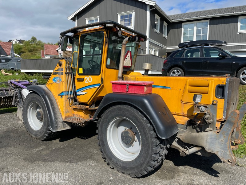 2008 Wille 855C-C44 med snøskuffe og skjær - Cargadora de ruedas: foto 2 2008 Wille 855C-C44 med snøskuffe og skjær - Cargadora de ruedas: foto 2