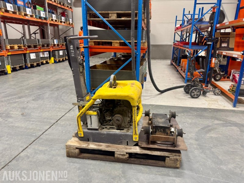 2011 Atlas Copco LG 200 – Vibroplate - Rodillo: foto 5 2011 Atlas Copco LG 200 – Vibroplate - Rodillo: foto 5