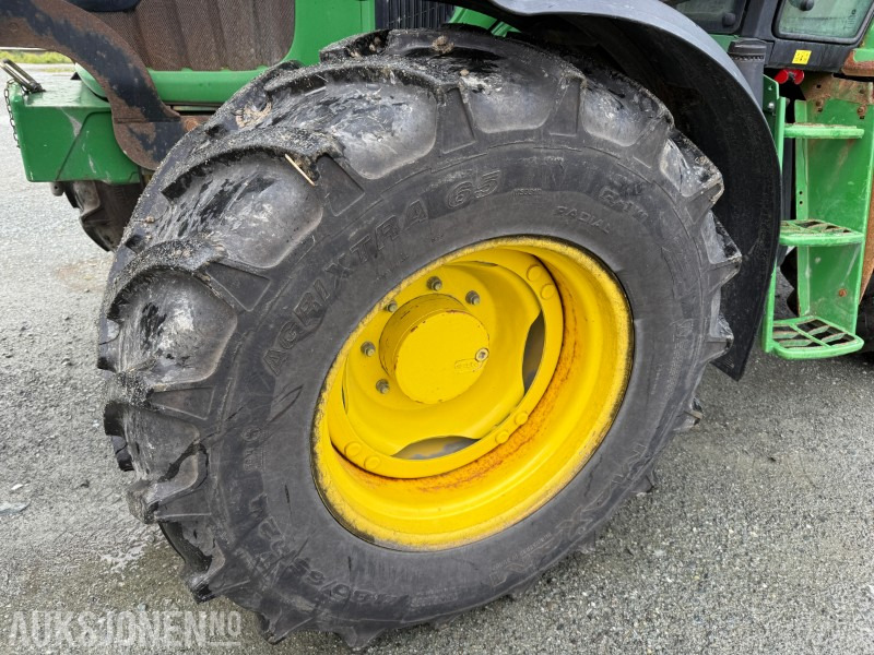 Tractor 2011 John Deere 6230 Premium 40 km: foto 7 Tractor 2011 John Deere 6230 Premium 40 km: foto 7