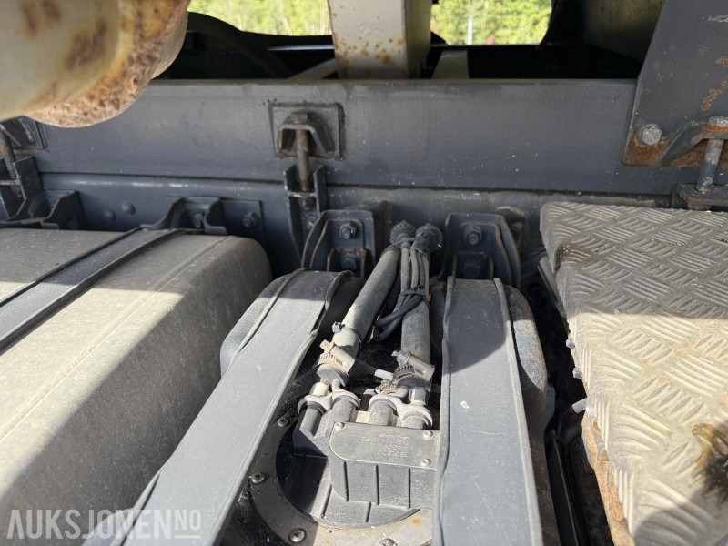 Camión volquete 2011 Scania R620 6X4 Tippbil med 2005 Carnehl trippelkjerre: foto 18 Camión volquete 2011 Scania R620 6X4 Tippbil med 2005 Carnehl trippelkjerre: foto 18