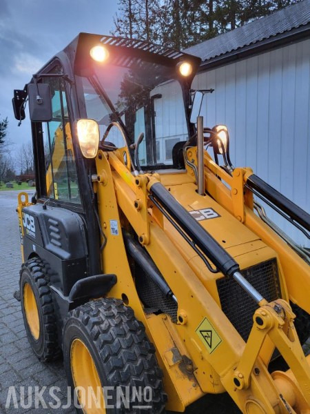 2016 JCB 1CX - Traktorgraver med graveskuff og frontlaster - Retroexcavadora: foto 2 2016 JCB 1CX - Traktorgraver med graveskuff og frontlaster - Retroexcavadora: foto 2