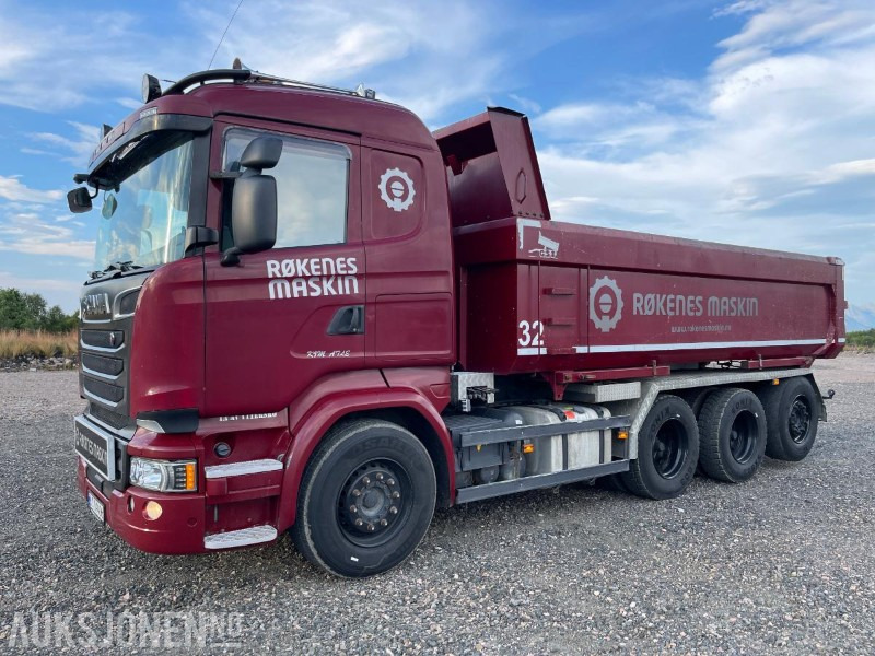 2016 Scania R580 8x4 Tridem Kombibil med kun 254000 km - Camión volquete: foto 2 2016 Scania R580 8x4 Tridem Kombibil med kun 254000 km - Camión volquete: foto 2