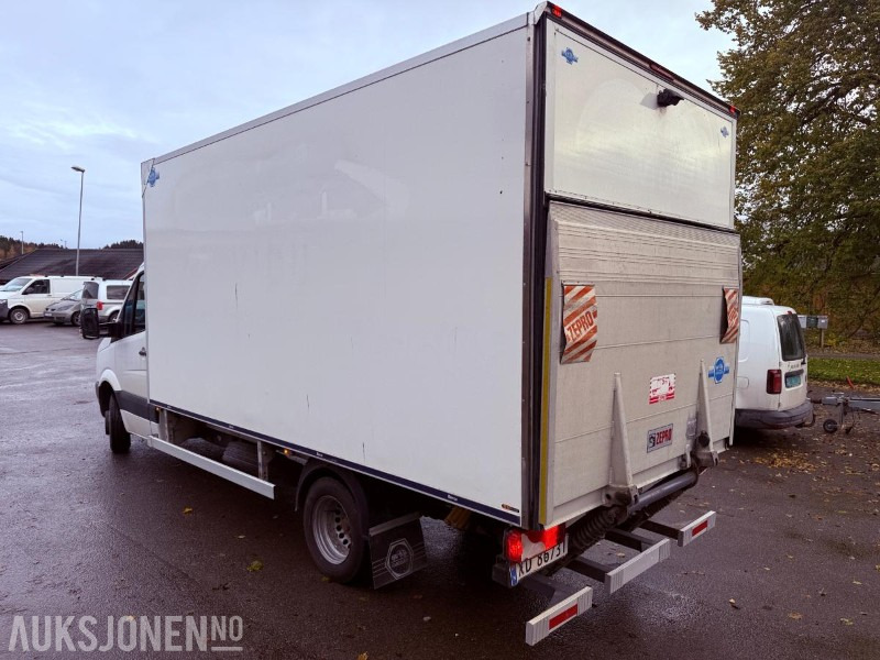 2016 Volkswagen Crafter Skapbil EURO5 - Forsterket tak og hjørner, Ryggekamera, Dab, ferdsskriver - Camión caja cerrada: foto 4 2016 Volkswagen Crafter Skapbil EURO5 - Forsterket tak og hjørner, Ryggekamera, Dab, ferdsskriver - Camión caja cerrada: foto 4