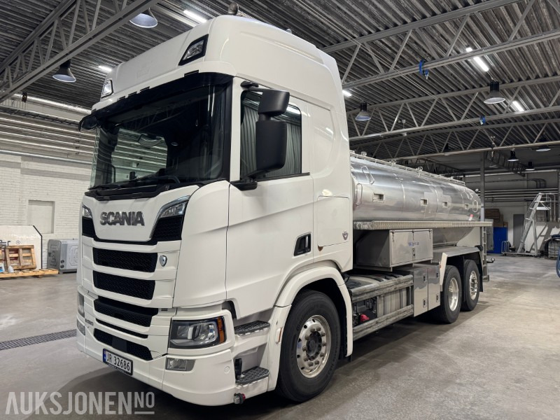 2017 Scania R580 TANKBIL, EURO 6, 14000 LITER TANK - Camión cisterna: foto 1 2017 Scania R580 TANKBIL, EURO 6, 14000 LITER TANK - Camión cisterna: foto 1
