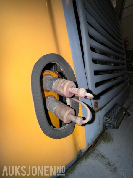 Leasing de  2019 Everun ER 25 Hjullaster med klappvingeskuffe - Sandstrøer - Tannskuffe - Pallegafler - Kosteaggregat 2019 Everun ER 25 Hjullaster med klappvingeskuffe - Sandstrøer - Tannskuffe - Pallegafler - Kosteaggregat: foto 12