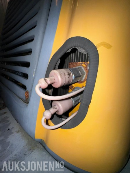 Leasing de  2019 Everun ER 25 Hjullaster med klappvingeskuffe - Sandstrøer - Tannskuffe - Pallegafler - Kosteaggregat 2019 Everun ER 25 Hjullaster med klappvingeskuffe - Sandstrøer - Tannskuffe - Pallegafler - Kosteaggregat: foto 14