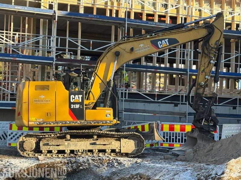2020 Cat 313FL gravemaskin med maskinstyring / 2 skuffer / 5278 timer - Excavadora: foto 2 2020 Cat 313FL gravemaskin med maskinstyring / 2 skuffer / 5278 timer - Excavadora: foto 2