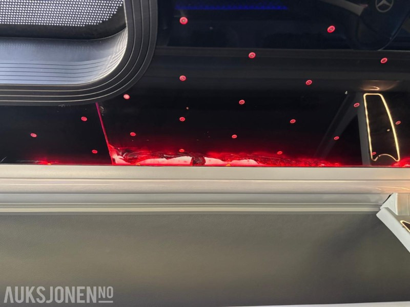 Minibús, Furgoneta de pasajeros 2021 MERCEDES-BENZ SPRINTER ILE AUTOMOTIVE 519 3.0 V6 DIESEL 16+1SETER. MIKROFON. WEBASTO. HENGERFESTE: foto 39 Minibús, Furgoneta de pasajeros 2021 MERCEDES-BENZ SPRINTER ILE AUTOMOTIVE 519 3.0 V6 DIESEL 16+1SETER. MIKROFON. WEBASTO. HENGERFESTE: foto 39