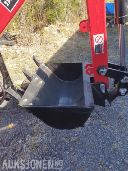2023 ATV-traktor graver med planeringsskuff, verktøykasse og sikkerhetssele - Miniexcavadora: foto 5 2023 ATV-traktor graver med planeringsskuff, verktøykasse og sikkerhetssele - Miniexcavadora: foto 5