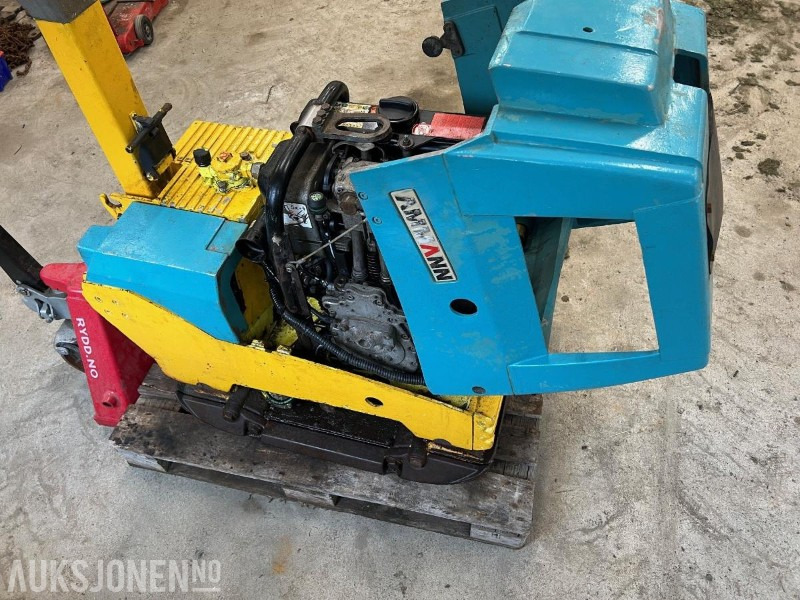 AMMANN Vibroplate - Rodillo: foto 2 AMMANN Vibroplate - Rodillo: foto 2