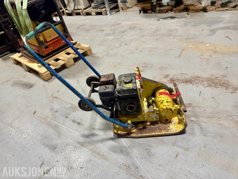 Ammann AVP 1850 – Vibroplate - Equipo de construcción: foto 5 Ammann AVP 1850 – Vibroplate - Equipo de construcción: foto 5