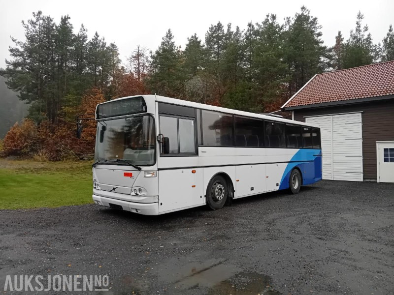 2003 Volvo B 7 R - 42 seter, 375600km - Autobús: foto 1 2003 Volvo B 7 R - 42 seter, 375600km - Autobús: foto 1