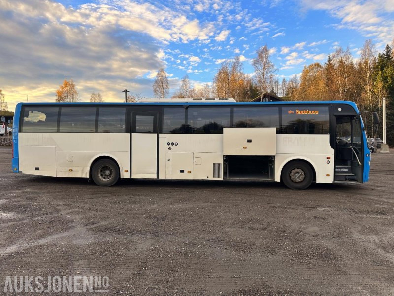 2009 VOLVO 9700S B12B BUSS 420HK EURO 5 NYLIG EU-GODKJENT 49 SETER - Autobús: foto 4 2009 VOLVO 9700S B12B BUSS 420HK EURO 5 NYLIG EU-GODKJENT 49 SETER - Autobús: foto 4