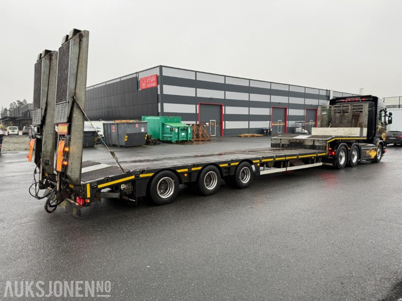 2015 Scania R580 TUNGTREKKER M/MASKINHENGER 6X4 SERVICEHISTORIKK EURO-6 581HK. - Cabeza tractora: foto 5 2015 Scania R580 TUNGTREKKER M/MASKINHENGER 6X4 SERVICEHISTORIKK EURO-6 581HK. - Cabeza tractora: foto 5