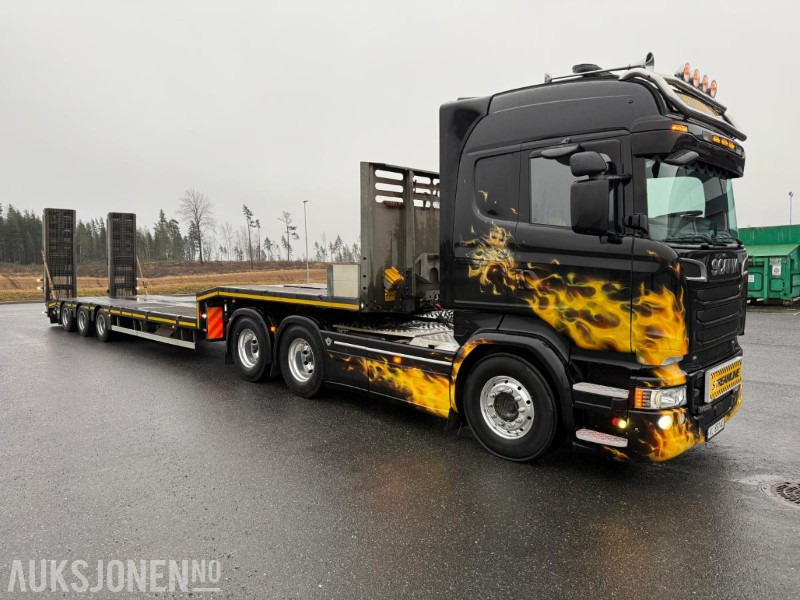 2015 Scania R580 TUNGTREKKER M/MASKINHENGER 6X4 SERVICEHISTORIKK EURO-6 581HK. - Cabeza tractora: foto 2 2015 Scania R580 TUNGTREKKER M/MASKINHENGER 6X4 SERVICEHISTORIKK EURO-6 581HK. - Cabeza tractora: foto 2