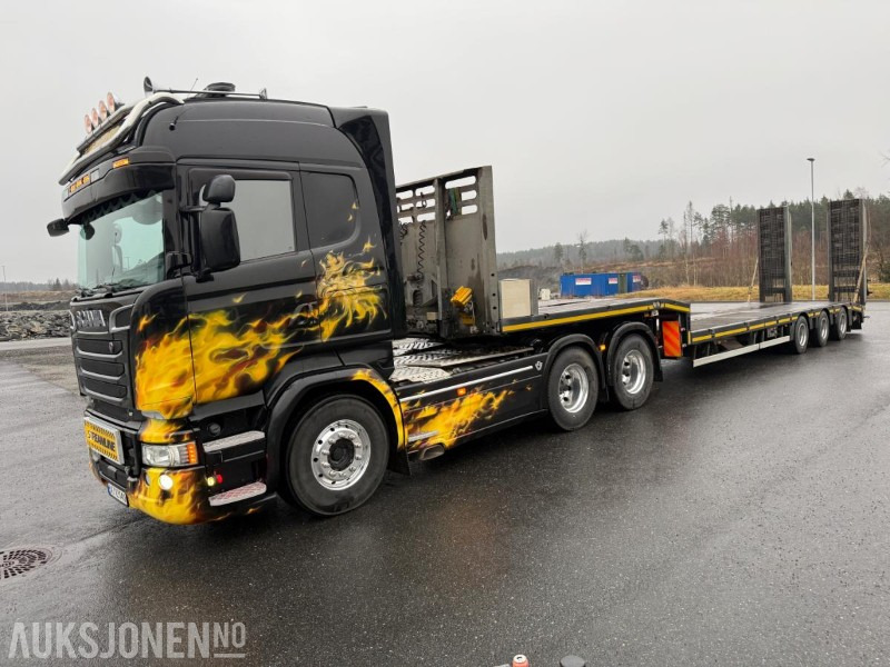2015 Scania R580 TUNGTREKKER M/MASKINHENGER 6X4 SERVICEHISTORIKK EURO-6 581HK. - Cabeza tractora: foto 1 2015 Scania R580 TUNGTREKKER M/MASKINHENGER 6X4 SERVICEHISTORIKK EURO-6 581HK. - Cabeza tractora: foto 1