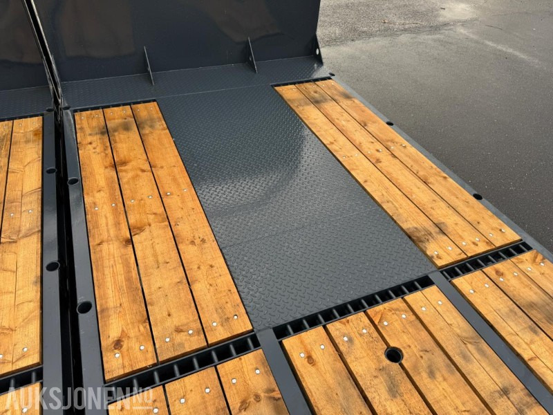 2025 NYTT Maskinflak med staker og låsbare skap - Camión: foto 4 2025 NYTT Maskinflak med staker og låsbare skap - Camión: foto 4