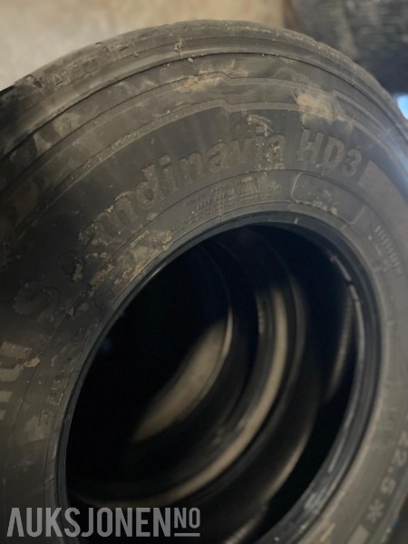 8 stk Continental HD3 lastebildekk 295/80/22,5 - Camión: foto 4 8 stk Continental HD3 lastebildekk 295/80/22,5 - Camión: foto 4