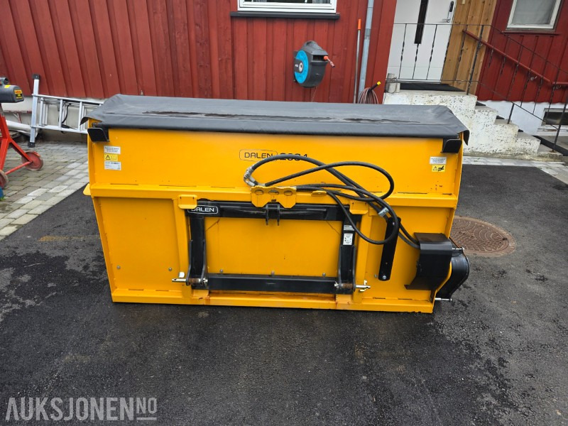Dalen 2034-U sandstrøer - Hydraulisk - 2 meter strøbredde - 1300 liter - Equipo de construcción: foto 4 Dalen 2034-U sandstrøer - Hydraulisk - 2 meter strøbredde - 1300 liter - Equipo de construcción: foto 4