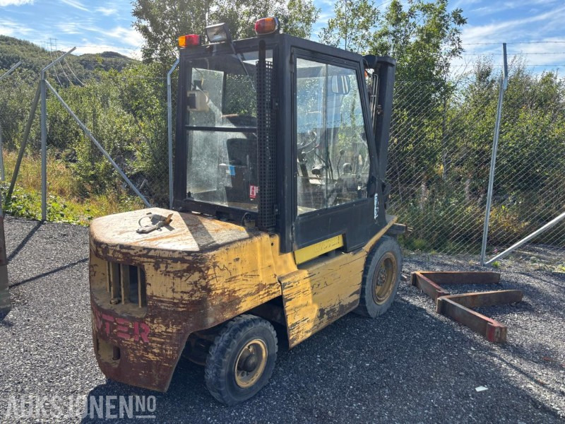 1989 Hyster H3.00XL motvektstruck Diesel - Equipo de manutención: foto 3 1989 Hyster H3.00XL motvektstruck Diesel - Equipo de manutención: foto 3