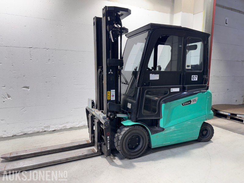 2019 Mitsubishi FB35N – Elektrisk 4-hjuls motvektstruck - Nytt batteri 2024 - Equipo de manutención: foto 1 2019 Mitsubishi FB35N – Elektrisk 4-hjuls motvektstruck - Nytt batteri 2024 - Equipo de manutención: foto 1