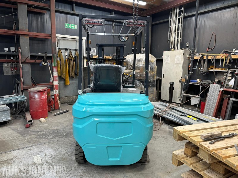 2025 Rippa R525D Elektrisk gaffeltruck, 2500kg, vedlikeholdsfrie batterier, display - Equipo de manutención: foto 5 2025 Rippa R525D Elektrisk gaffeltruck, 2500kg, vedlikeholdsfrie batterier, display - Equipo de manutención: foto 5