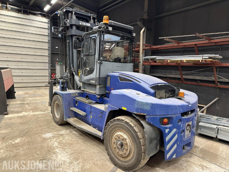 Kalmar DCG100-12 – 10 tonns gaffeltruck – 2012 – 11 849 timer - Equipo de manutención: foto 4 Kalmar DCG100-12 – 10 tonns gaffeltruck – 2012 – 11 849 timer - Equipo de manutención: foto 4