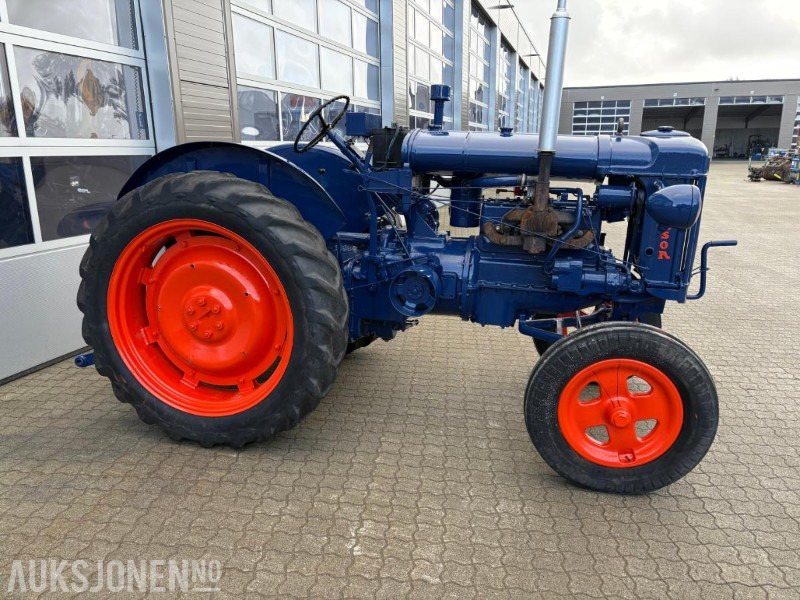 Ford Fordson-Stegamajor E27N - Tractor: foto 5 Ford Fordson-Stegamajor E27N - Tractor: foto 5