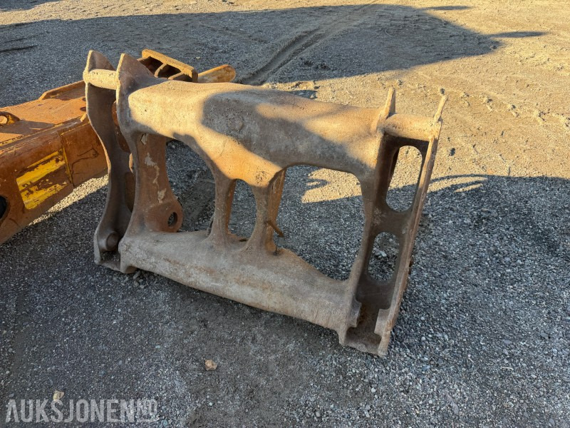 Hydraulisk Hurtigfeste til Volvo L90 - Equipo de construcción: foto 3 Hydraulisk Hurtigfeste til Volvo L90 - Equipo de construcción: foto 3