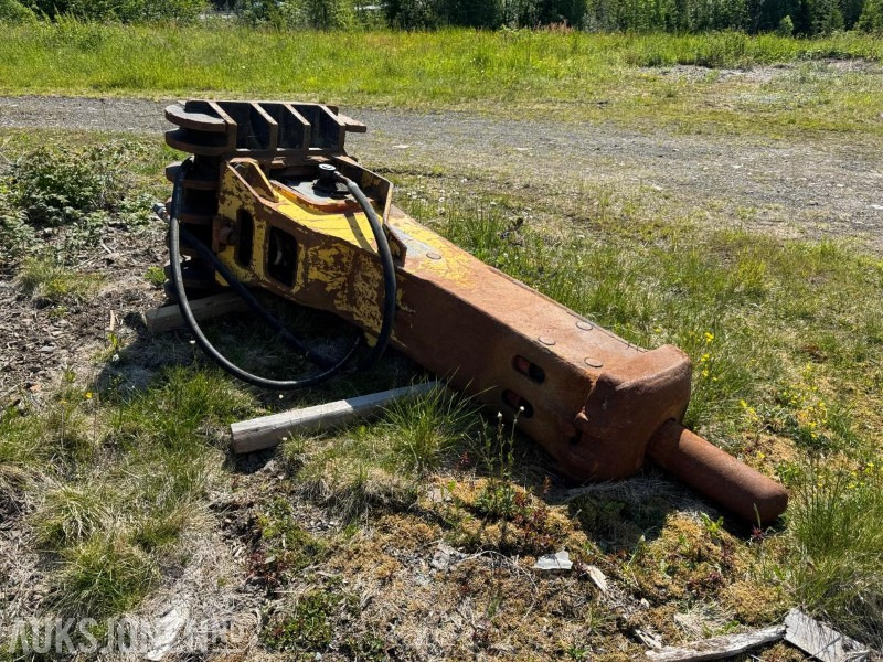 2004 Atlas Copco HB3000 pigghammer - Implemento para Maquinaria de construcción: foto 1 2004 Atlas Copco HB3000 pigghammer - Implemento para Maquinaria de construcción: foto 1