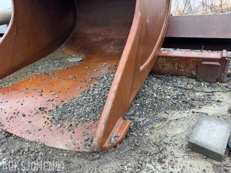 2018 SMP graveskuffe 1250L – S70 feste – Hardox - Implemento para Maquinaria de construcción: foto 4 2018 SMP graveskuffe 1250L – S70 feste – Hardox - Implemento para Maquinaria de construcción: foto 4