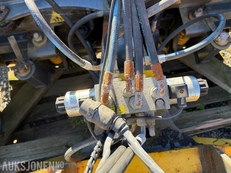 2018 Stark klappvinge UAR 3750/1800 - Implemento para Maquinaria de construcción: foto 5 2018 Stark klappvinge UAR 3750/1800 - Implemento para Maquinaria de construcción: foto 5