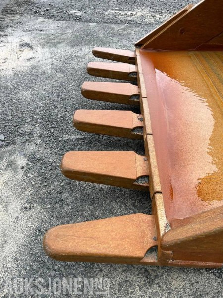 2023 Klepp Mek Graveskuffe 7000L med KM5 feste - Implemento para Maquinaria de construcción: foto 5 2023 Klepp Mek Graveskuffe 7000L med KM5 feste - Implemento para Maquinaria de construcción: foto 5