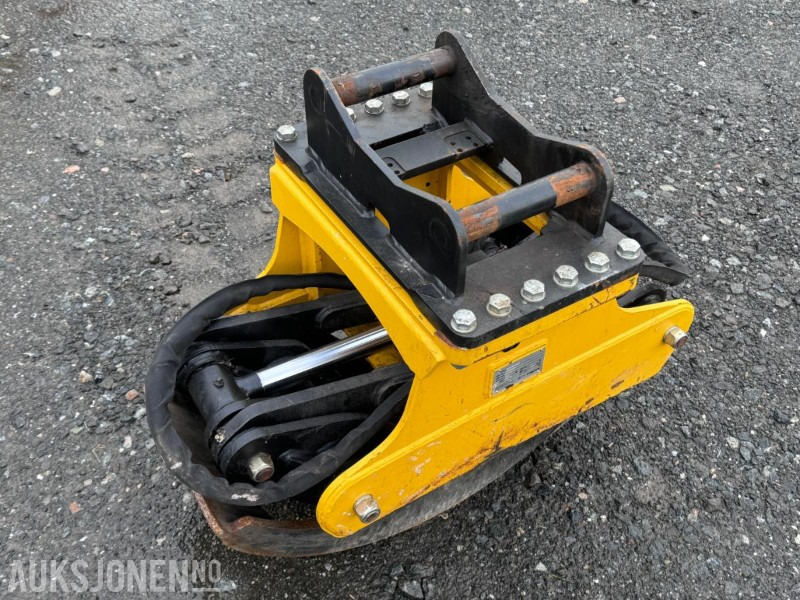 2024 Engcon TG25HD-S40 Tømmerklo / Tømmerklype - Nesten ikke brukt - S40 feste - Implemento para Maquinaria de construcción: foto 4 2024 Engcon TG25HD-S40 Tømmerklo / Tømmerklype - Nesten ikke brukt - S40 feste - Implemento para Maquinaria de construcción: foto 4