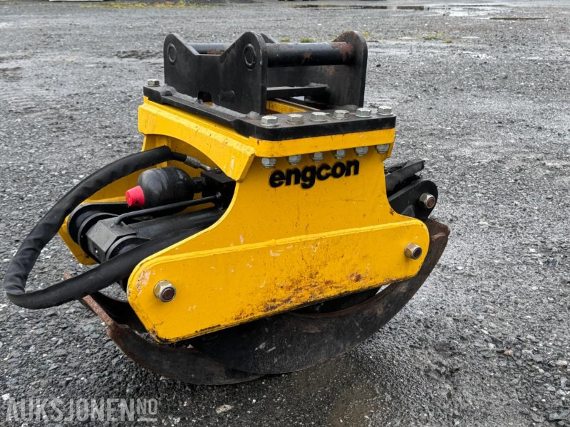 2024 Engcon TG25HD-S40 Tømmerklo / Tømmerklype - Nesten ikke brukt - S40 feste - Implemento para Maquinaria de construcción: foto 1 2024 Engcon TG25HD-S40 Tømmerklo / Tømmerklype - Nesten ikke brukt - S40 feste - Implemento para Maquinaria de construcción: foto 1