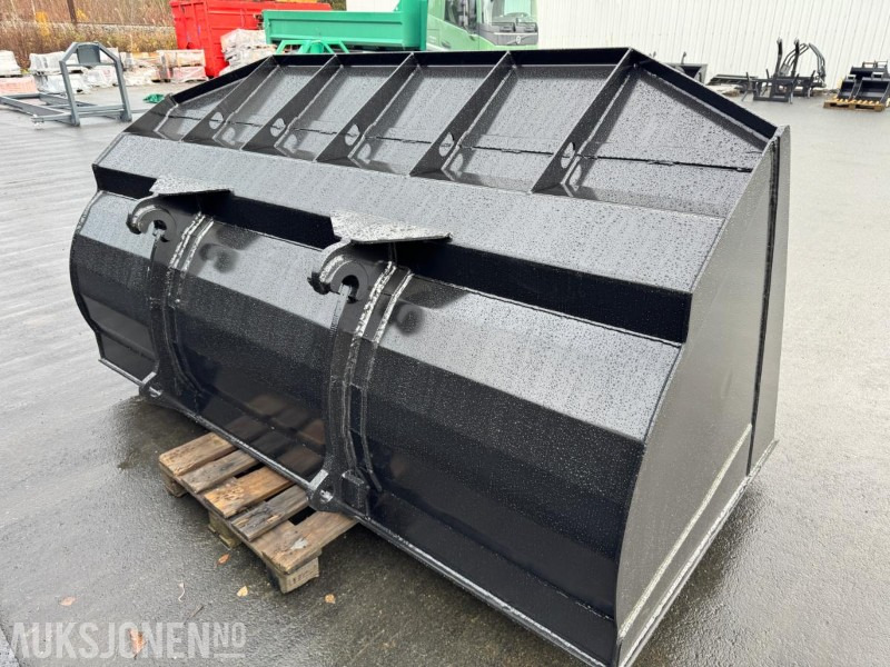 2025 Hjullasterskuffe med BM feste og utskiftbar kniv. - Implemento para Maquinaria de construcción: foto 3 2025 Hjullasterskuffe med BM feste og utskiftbar kniv. - Implemento para Maquinaria de construcción: foto 3