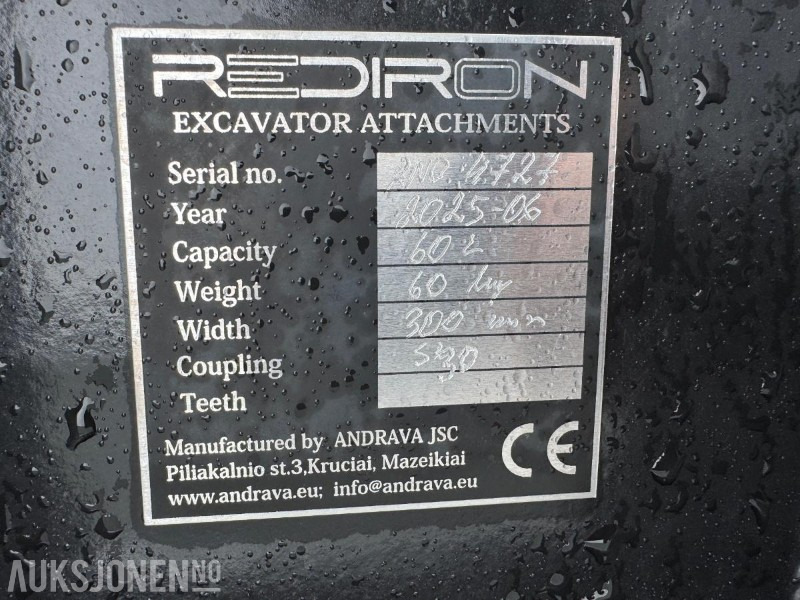 2025 Rediron smalskuffe med tenner, 60 liter, 300 mm bredde - Implemento para Maquinaria de construcción: foto 4 2025 Rediron smalskuffe med tenner, 60 liter, 300 mm bredde - Implemento para Maquinaria de construcción: foto 4