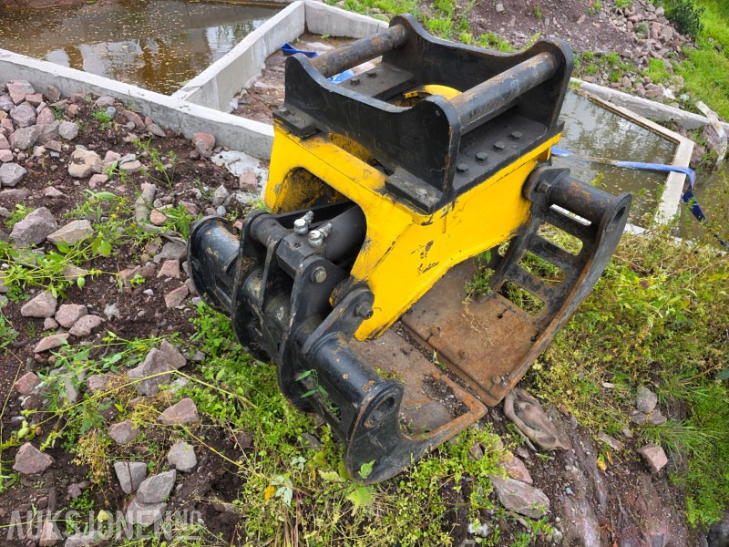 Engcon Sorteringsklo S60 - Implemento para Maquinaria de construcción: foto 5 Engcon Sorteringsklo S60 - Implemento para Maquinaria de construcción: foto 5
