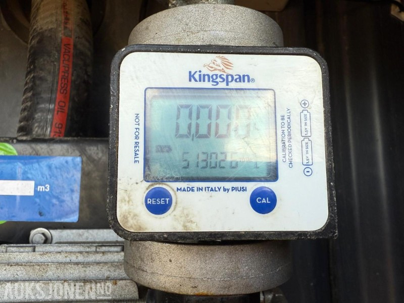Kingspan 5000 L Dieseltank M/telleverk og slange - Implemento para Maquinaria de construcción: foto 5 Kingspan 5000 L Dieseltank M/telleverk og slange - Implemento para Maquinaria de construcción: foto 5