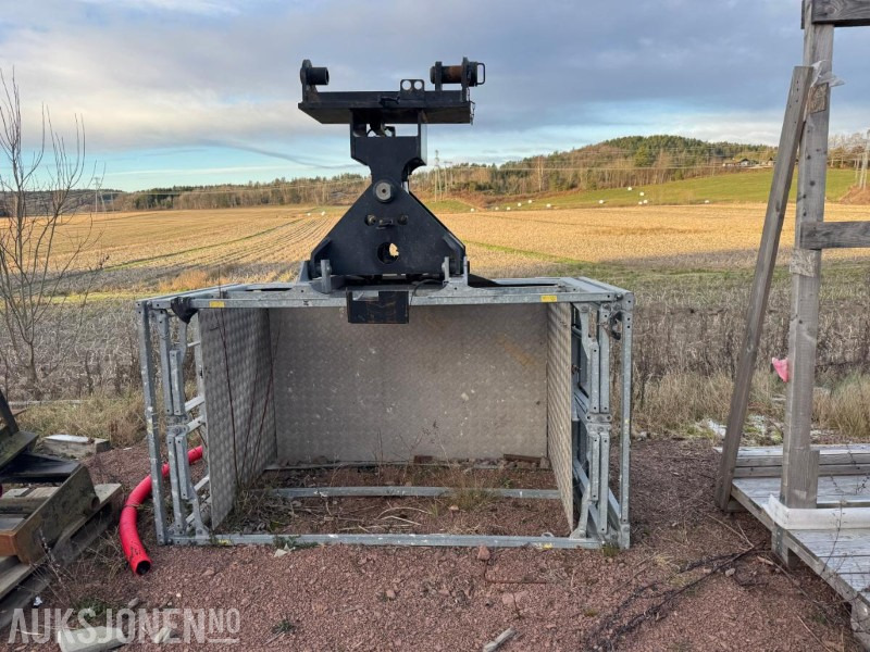 Manitou Mannskapskurv, jib og pallegafler - Implemento para Maquinaria de construcción: foto 2 Manitou Mannskapskurv, jib og pallegafler - Implemento para Maquinaria de construcción: foto 2