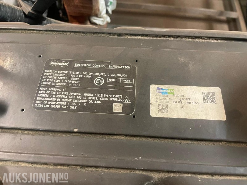 Motor til Doosan Lc350-7 - Implemento para Maquinaria de construcción: foto 4 Motor til Doosan Lc350-7 - Implemento para Maquinaria de construcción: foto 4