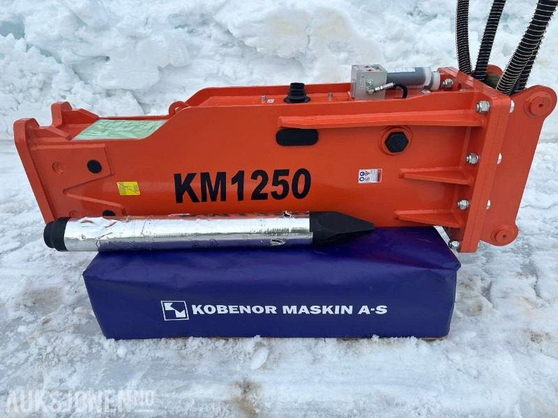 NY OG UBRUKT KM 1250 s60 Feste CE Merket 1400kg 12-18 Tonn maskin FABRIKKGARANTI - Implemento para Maquinaria de construcción: foto 1 NY OG UBRUKT KM 1250 s60 Feste CE Merket 1400kg 12-18 Tonn maskin FABRIKKGARANTI - Implemento para Maquinaria de construcción: foto 1