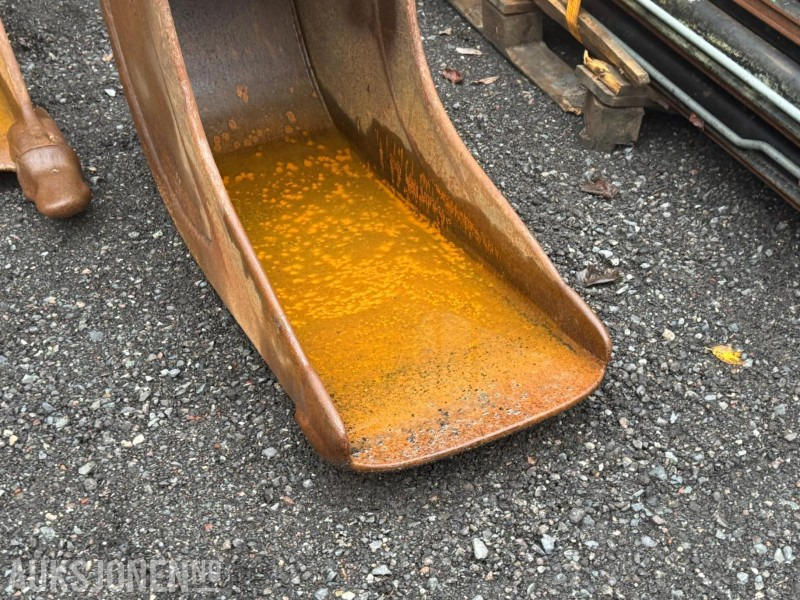 Smalskuffe med S60 feste - Implemento para Maquinaria de construcción: foto 3 Smalskuffe med S60 feste - Implemento para Maquinaria de construcción: foto 3