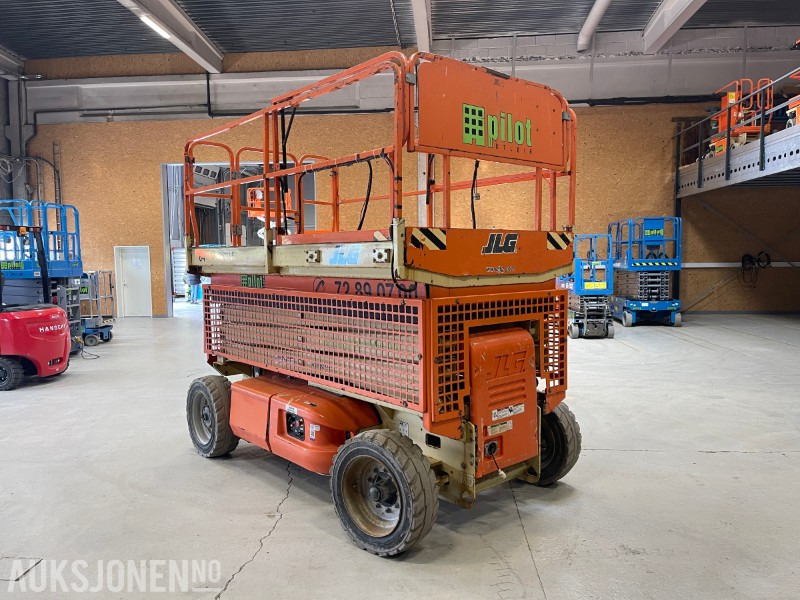 JLG 3369LE LIFT 2004 - Plataforma elevadora: foto 2 JLG 3369LE LIFT 2004 - Plataforma elevadora: foto 2