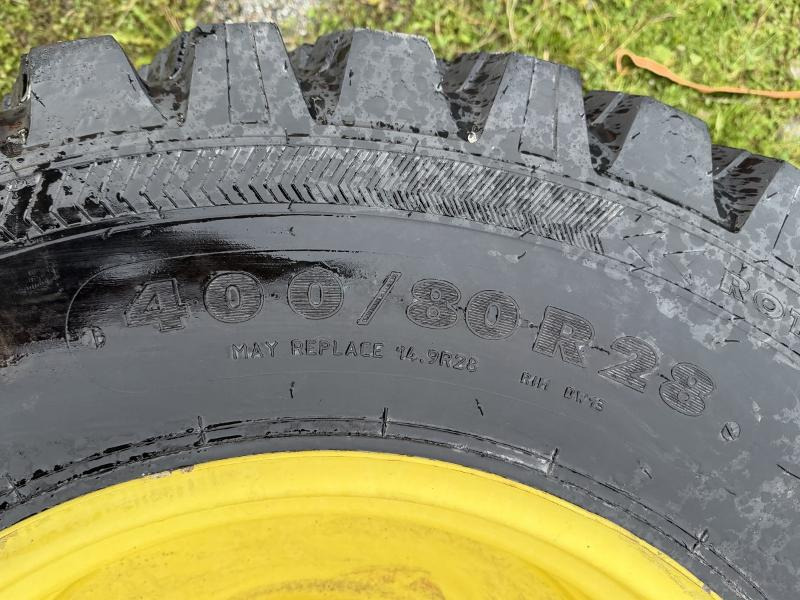 2 STK TRAKTORHJUL NOKIAN TYRES TRI 2 400/80R28 - Maquinaria agrícola: foto 2 2 STK TRAKTORHJUL NOKIAN TYRES TRI 2 400/80R28 - Maquinaria agrícola: foto 2